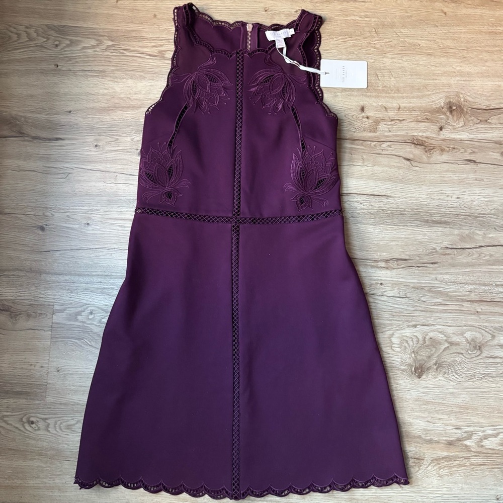 New Ted Baker Scallop-Trim Embroidered Short Dress Codi size 1 TB small burgundy